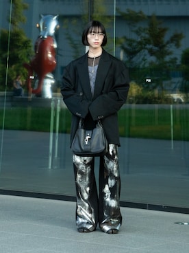 「アイテム（スラックス）」を使った、Aoi Sugiyama さん（骨格ウェーブ・メンズ・170cm）の秋コーディネート
