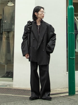 「stein（シュタイン）のアイテム」を使った、Aoi Sugiyama さん（メンズ・170cm）の春コーディネート