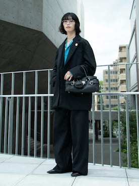 「アイテム（ハンドバッグ）」を使った、Aoi Sugiyama さん（メンズ・170cm・20代）の秋コーディネート