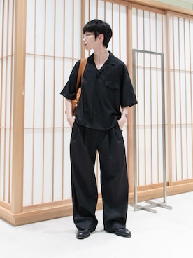 「STUDIOUS(ステュディオス)のアイテム(スラックス)」を使った、Aoi Sugiyama さん(メンズ・170cm)の夏コーディネート