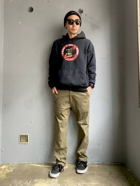 「Levi's（リーバイス）のアイテム（チノパンツ）」を使った、田中奨伍さん（メンズ・178cm）の秋コーディネート