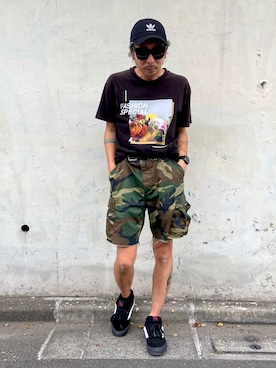「迷彩」｜「アイテム（パンツ）」を使った、田中奨伍さん（メンズ・178cm）の秋コーディネート
