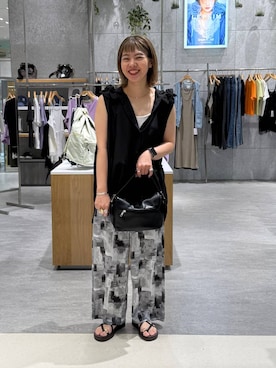「LEPSIM（レプシィム）のメタルストラップサンダル　638841（サンダル、ブラウン系）」を使った、kuu__lpさん（レディース・157cm）の夏コーディネート
