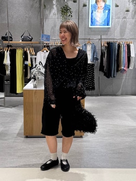 「LEPSIM（レプシィム）のストラップバレエスニーパー　636592（パンプス、ブラック系）」を使った、kuu__lpさん（レディース・157cm）の夏コーディネート