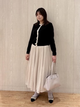 「SHOO・LA・RUE（シューラルー）の【洗濯機可/着丈選べる】オンにもオフにも 軽やかプリーツスカート（スカート、ベージュ系）」を使った、あーやさん（レディース・166cm）の冬コーディネート