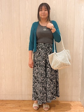 「SHOO・LA・RUE（シューラルー）のデイリー使いに ランダムテレコ タンクトップ（タンクトップ、グレー系）」を使った、あーやさん（レディース・166cm）の春コーディネート