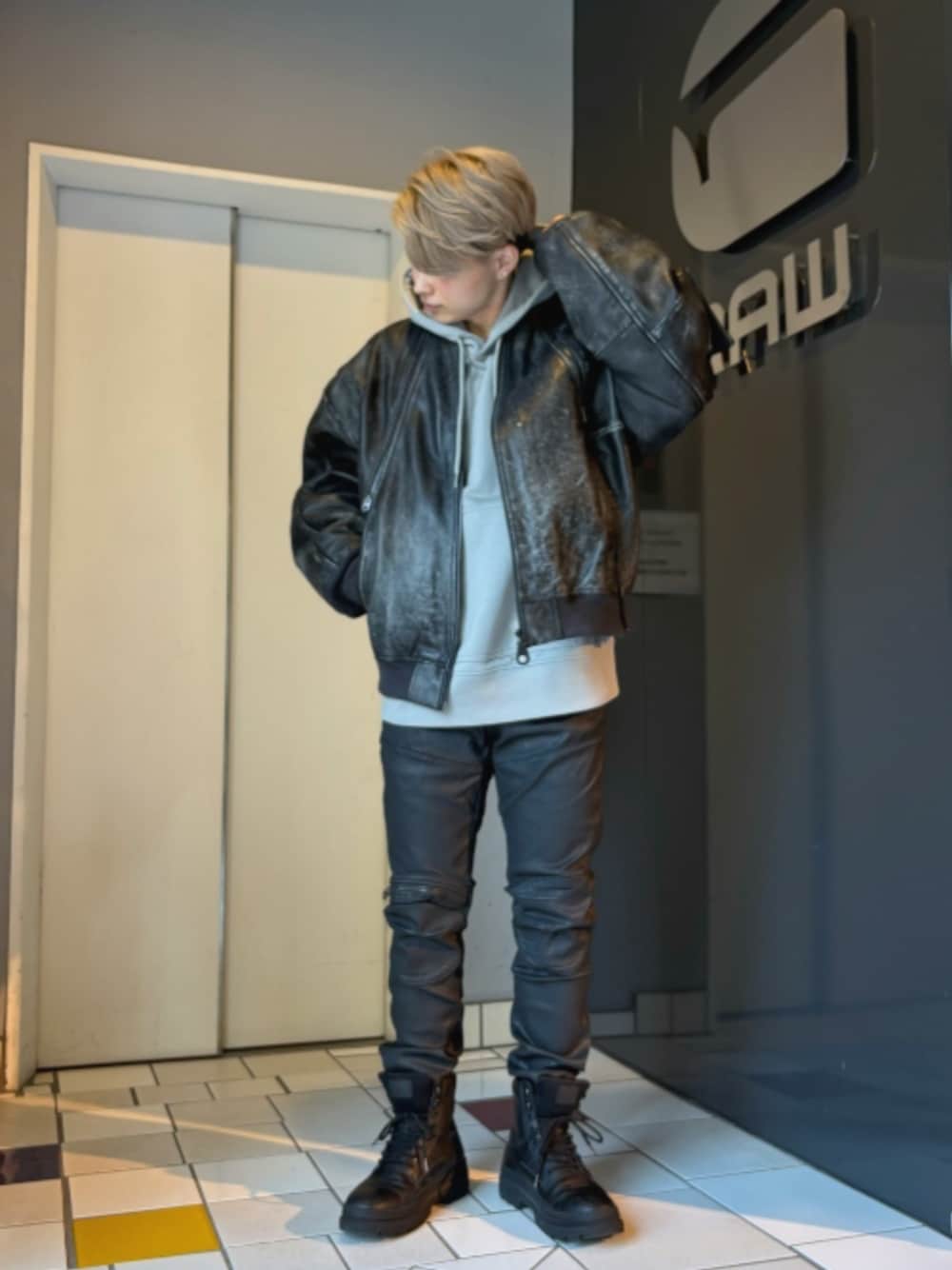 G-STAR（ジースター）の「【UNISEX】LEATHER MACRO BALLOON BOMBER