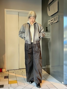 「アイテム（MA-1）」を使った、G-Star RAWさん（レディース・162cm）の秋コーディネート