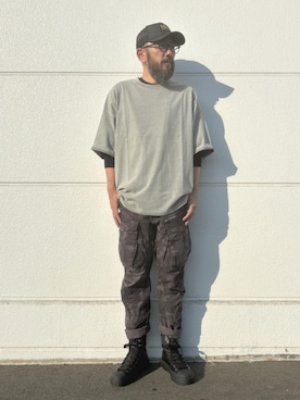 「アイテム（カーゴパンツ、グレー系）」を使った、G-Star RAWさん（メンズ・170cm）の秋コーディネート