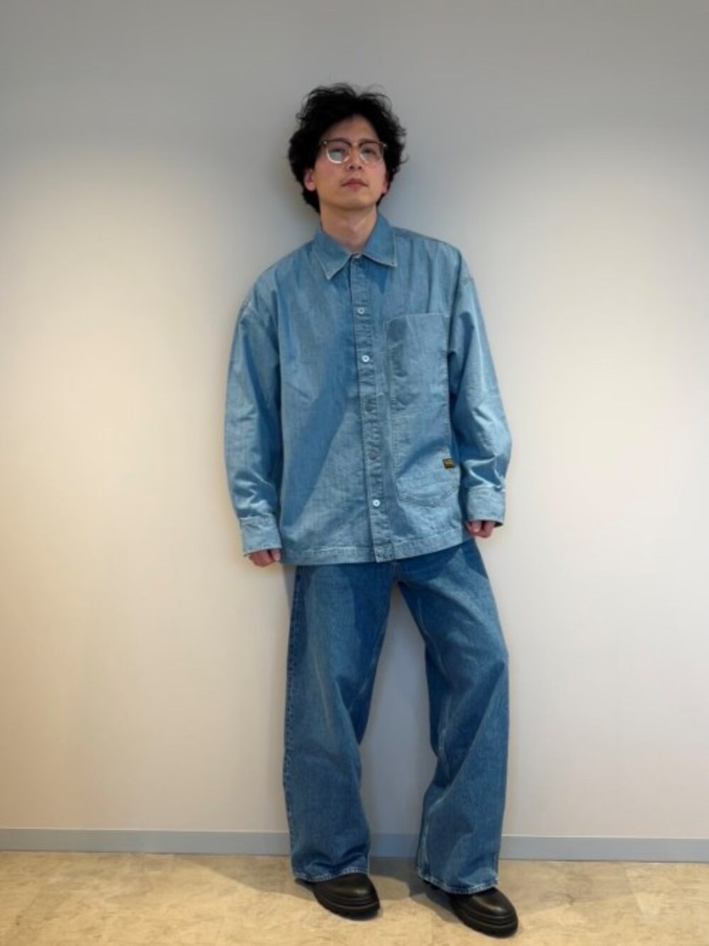 G-STAR RAW (ジースターロゥ) LONG POCKET MAXI SHIRT (ロング ポケット マキシー シャツ) サステナブル オーバーサイズフィット ロングポケット デニムシャツ G-STAR RAW (ジースターロゥ) LONG POCKET MAXI SHIRT (ロング