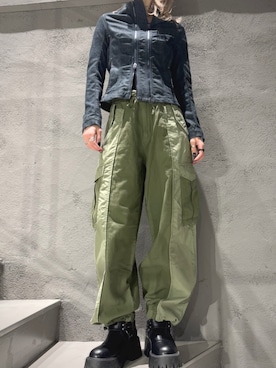 「G-STAR（ジースター）のFabric Mix Cargo Pants/異素材ミックスリラックスストレートカーゴパンツ（カーゴパンツ、グリーン系）」を使った、G-Star RAWさん（メンズ・170cm）の夏コーディネート