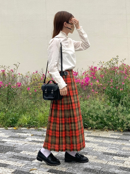 minimum MINAMI｜O'NEIL of DUBLINのスカートを使ったコーディネート