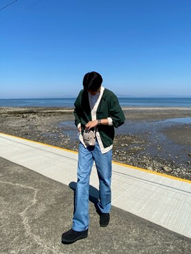 「Clarks（クラークス）のWallabee 2 / メンズ ワラビー2 (ブラックスエード)（モカシン/デッキシューズ）」を使った、リオンさん（メンズ・166cm）の秋コーディネート