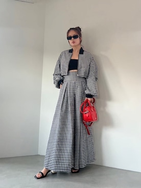 「Maison Kitsune（メゾンキツネ）のアイテム（バッグ、レッド系）」を使った、ももち Momochi｜牛江桃子さん（レディース・160cm）の春コーディネート