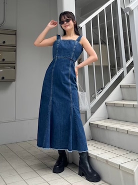 「ファッションを楽しもう」｜「アイテム（ジャンパースカート）」を使った、ももち Momochi｜牛江桃子さん（レディース・160cm）の春コーディネート
