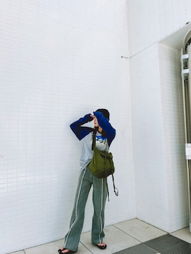 「SPINNS（スピンズ）のアイテム（ショルダーバッグ）」を使った、kimiratsukaさん（レディース・155cm）の秋コーディネート