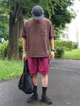 「KEEN（キーン）のUNEEK / ユニーク（サンダル、ブラック系）」を使った、ぼんじりさん（メンズ・179cm）の夏コーディネート