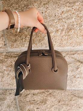 「パールアクセ」｜「アイテム（腕時計）」を使った、nayumiさん（レディース・158cm）の秋コーディネート