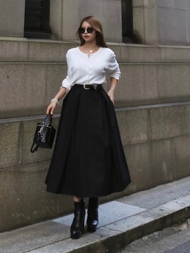 「Yves Saint Laurent（イヴサンローラン）のアイテム」を使った、Akaneさん（レディース・163cm）の秋コーディネート