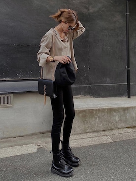 「SAINT LAURENT PARIS（サンローランパリ）のアイテム」を使った、Akaneさん（レディース・163cm）の春コーディネート