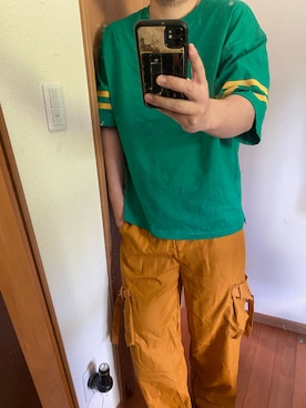 「アイテム（カーゴパンツ、イエロー系）」を使った、flocon de neige(ZOZOブランド化2021プロフ応援お願いします）さん（メンズ・177cm）の夏コーディネート