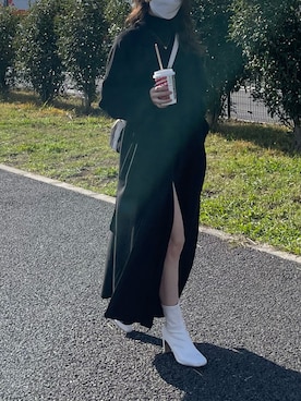 「スリット」｜「アイテム（ダウンジャケット/コート）」を使った、Manamiさん（レディース・157cm）の秋コーディネート