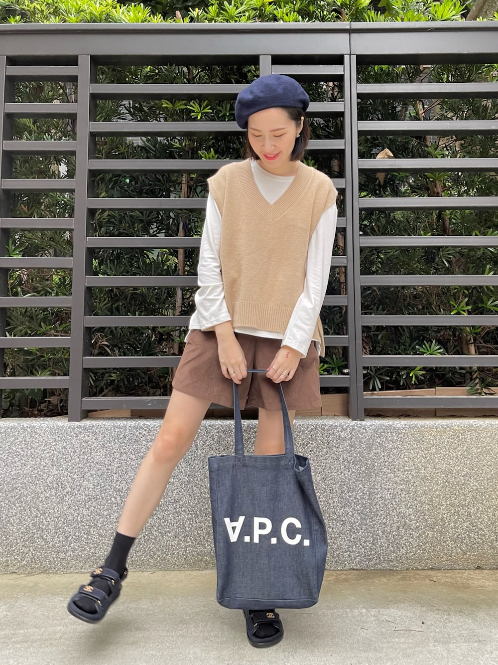 A.P.C.（アーペーセー）の「CABAS VPC S HIVER87（トートバッグ