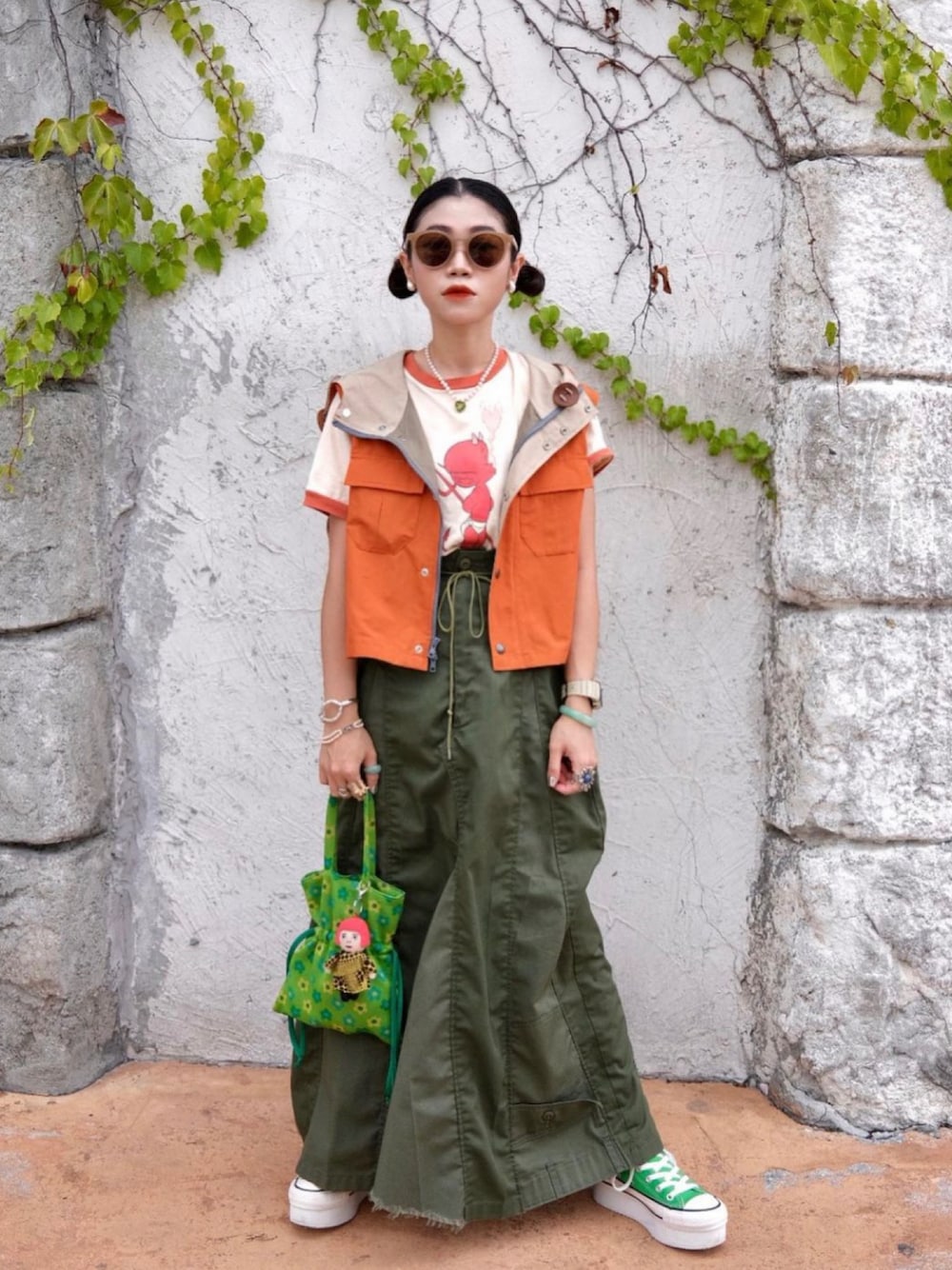 「秋のコーデ、Nepenthes、BEAMS BOY、vintage、WEARフリマに出品中、WEAR、ootd、wiwt」｜「BEAMS BOYのアイテム（タンクトップ、オレンジ系）」を使った、yukaさん（レディース・153cm）の秋コーディネートの1枚目の写真