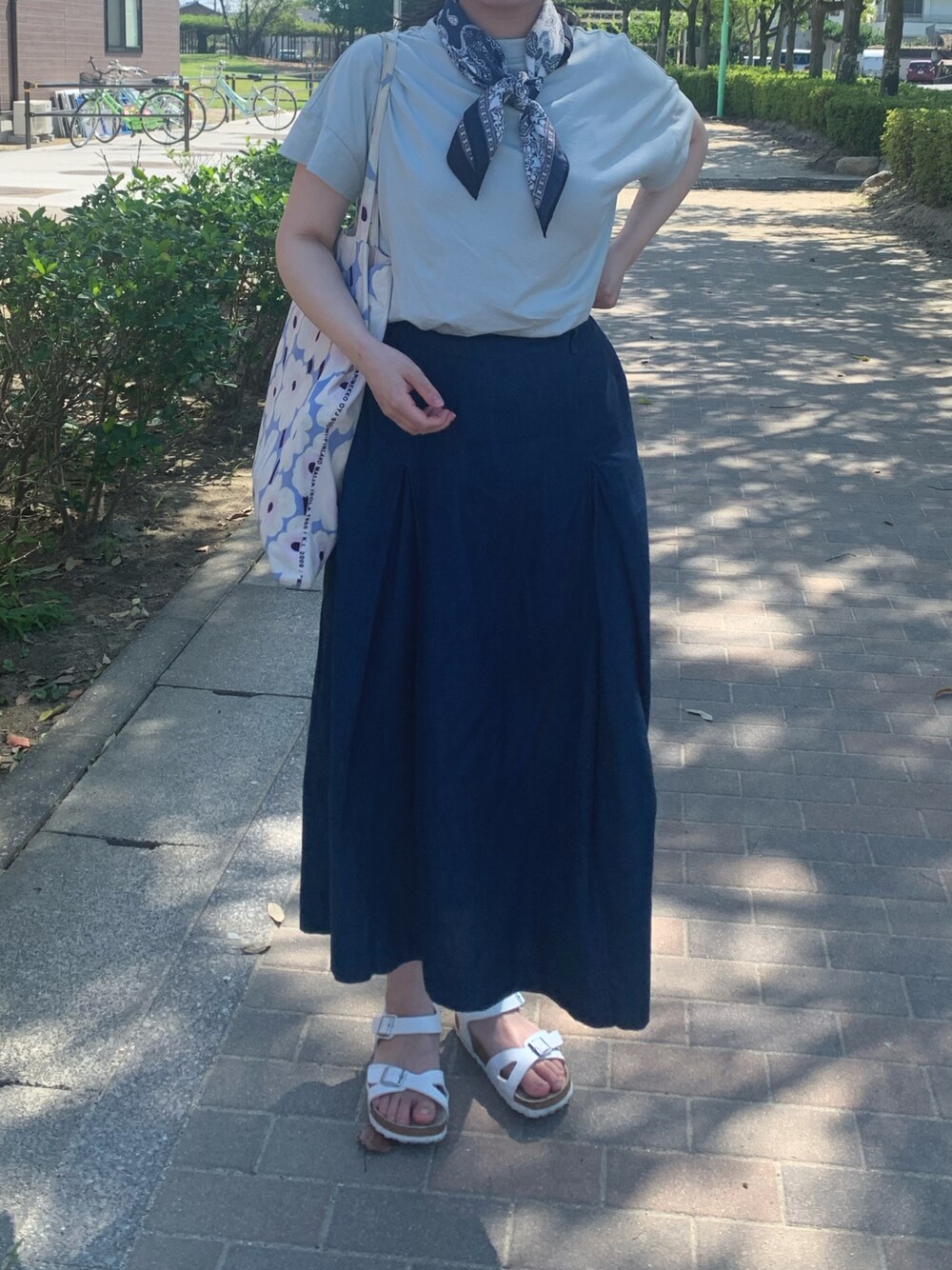MARGARET HOWELLのデニムスカートを使った人気ファッション MARGARET HOWELLのデニムスカートを使った人気ファッション