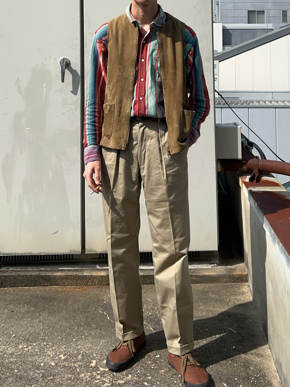 「RALPH LAURENのアイテム（シャツ/ブラウス、その他）」を使った、二軒茶屋さん（メンズ・178cm）の春コーディネートの1枚目の写真