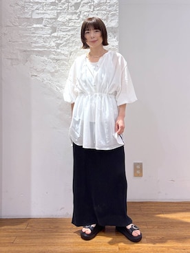 「LEPSIM（レプシィム）のベルトバックルクッションサンダル　638815（サンダル、ブラック系）」を使った、mayaさん（レディース・158cm）の春コーディネート