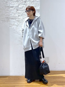 「アイテム（パーカー）」を使った、mayaさん（レディース・156cm・30代）の秋コーディネート