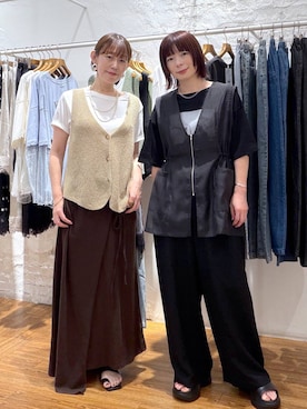 「LEPSIM（レプシィム）の《リネンライクドライシリーズ》ギャザーワイドパンツ　638911（その他パンツ、ブラック系）」を使った、mayaさん（レディース・158cm）の夏コーディネート