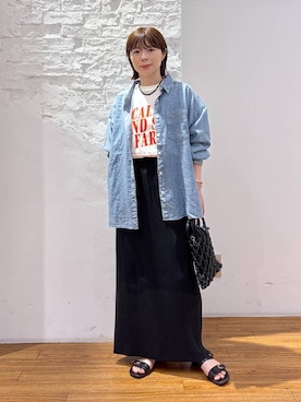 「LEPSIM（レプシィム）のAIRデニム長袖シャツ　639492（シャツ/ブラウス、ブルー系）」を使った、mayaさん（レディース・158cm）の夏コーディネート