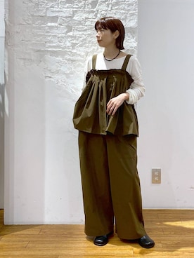 「アイテム（サロペット/オーバーオール）」を使った、mayaさん（レディース・156cm・40代）の秋コーディネート