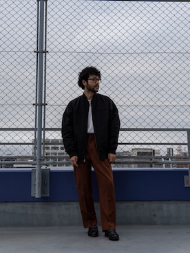 「schott（ショット）のアイテム（パンツ）」を使った、sugaさん（メンズ・177cm）の秋コーディネート