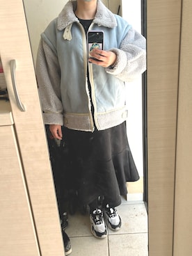 「水色」｜「アイテム（その他アウター）」を使った、HKRさん（レディース・162cm）の冬コーディネート