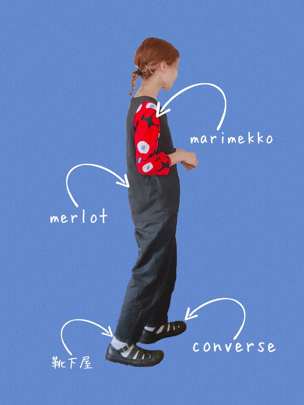 「秋服準備はじめました、秋コーデ、サロペット、秋カラー、赤、marimekko、ウニッコ柄、靴下 × サンダル、グルカサンダル、ヘアアレンジ、おしゃれさんと繋がりたい、ガーリーコーデ」｜「marimekkoのアイテム（Tシャツ/カットソー、レッド系）」を使った、花屋になりたくてさん（レディース・155cm）の秋コーディネートの1枚目の写真