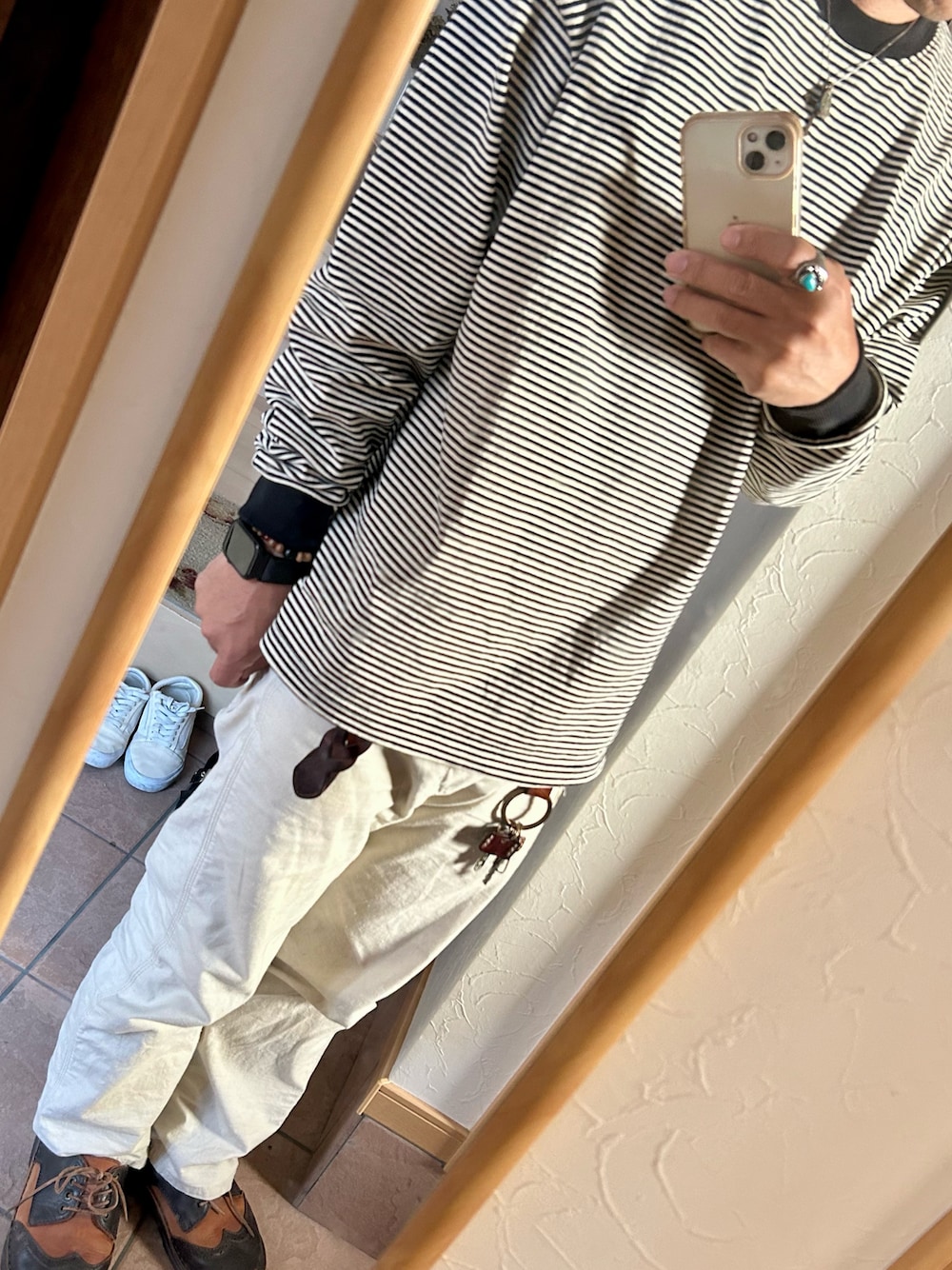 「カジュアルコーデ、シンプルコーデ、ボーダートップス、LEE、ビルケンシュトック」｜「BIRKENSTOCKのBIRKENSTOCK /MONTANA Habana/Tan(MEN)（その他シューズ、ブラウン系）」を使った、ふる〜いの着るヤツ。さん（メンズ・173cm）の秋コーディネートの1枚目の写真
