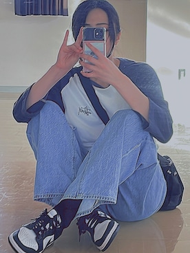 「春服デビュー宣言」｜「アイテム（スニーカー）」を使った、민사さん（レディース・159cm）の春コーディネート