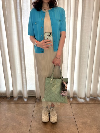 カーディガン/ボレロを使った「PLEATS PLEASE」の人気ファッション