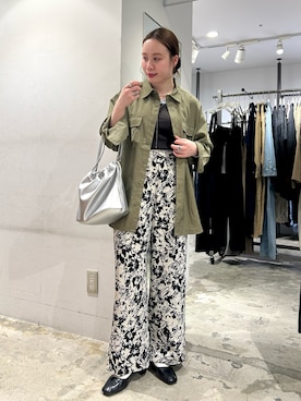 「ミリタリーシャツ」｜natsumiさん（レディース・159cm）の春コーディネート