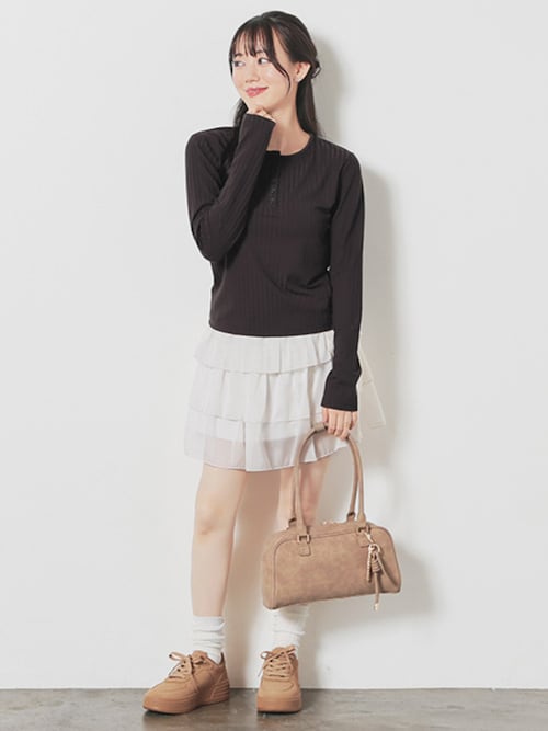 pium ファー付きティアードミニスカート　ハニーシナモン ファー付きティアードミニスカート – pium