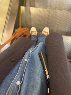 「アイテム（その他アウター、ブルー系）」を使った、miiiさん（レディース・154cm）の秋コーディネート