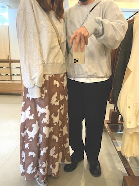 「AURALEE（オーラリー）のアイテム（スウェット、グレー系）」を使った、ERI✯さん（レディース・158cm）の春コーディネート
