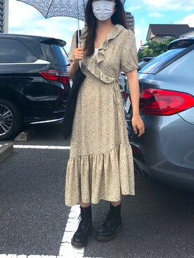 「Dr. Martens（ドクターマーチン）のDr.ﾏｰﾁﾝ　1460　8ホール（ブーツ）」を使った、mikaさん（レディース・156cm）の夏コーディネート