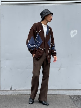 「ブラウンパンツ」｜「アイテム（その他シューズ）」を使った、Shunsuke Itoさん（メンズ・173cm）の秋コーディネート