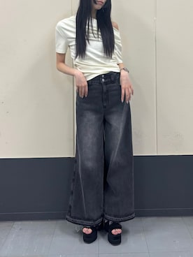 「MURUA（ムルーア）のアイテム」を使った、久保田明日美さん（レディース・165cm）の夏コーディネート
