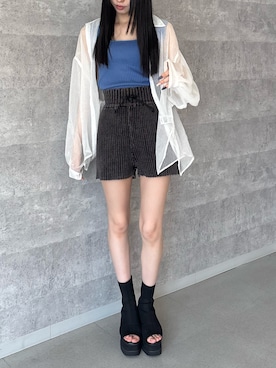 「MURUA（ムルーア）のアイテム（シャツ/ブラウス）」を使った、久保田明日美さん（レディース・165cm）の夏コーディネート