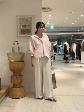 「GALLARDAGALANTE（ガリャルダガランテ）のスキッパーシャツ（シャツ/ブラウス、ピンク系）」を使った、gg_nagomiさん（レディース・161cm）の春コーディネート